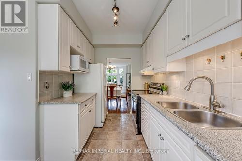 20 The Greenery, Oakville, ON 