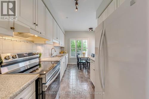 20 The Greenery, Oakville, ON 