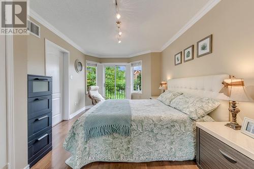 20 The Greenery, Oakville, ON 