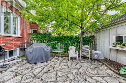 20 The Greenery, Oakville, ON 
