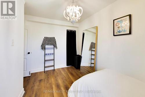 259 Sixth Street, Toronto, ON 