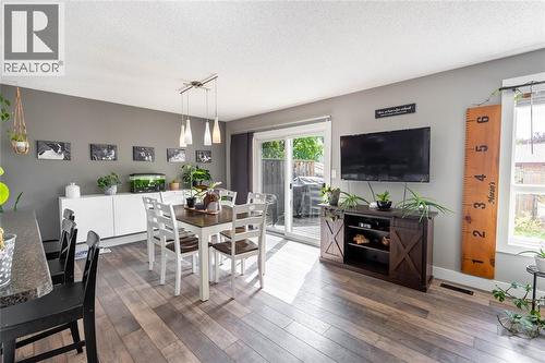 4069 Pine Crescent, Petrolia, ON 