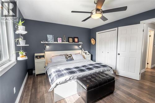4069 Pine Crescent, Petrolia, ON 