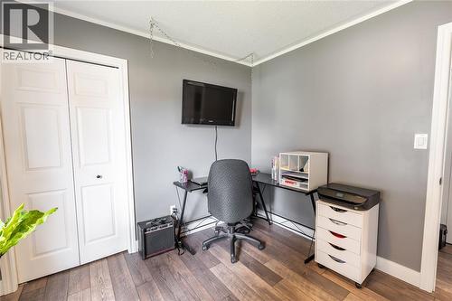 4069 Pine Crescent, Petrolia, ON 