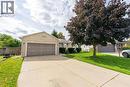 4069 Pine Crescent, Petrolia, ON 