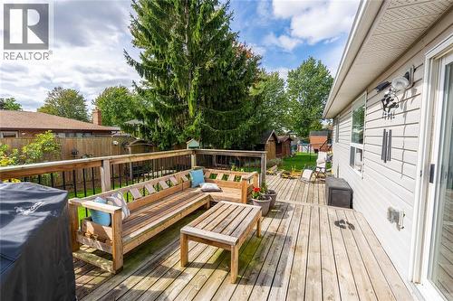 4069 Pine Crescent, Petrolia, ON 