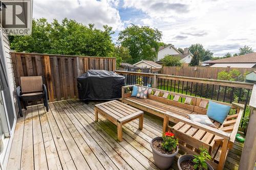 4069 Pine Crescent, Petrolia, ON 