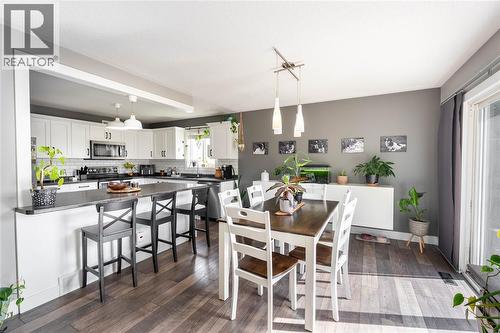 4069 Pine Crescent, Petrolia, ON 