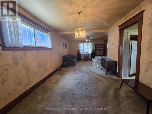 dining room - 436 Fourth Street E, Cornwall, ON 