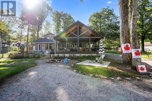 103 Green Point Road, Tiny, ON 