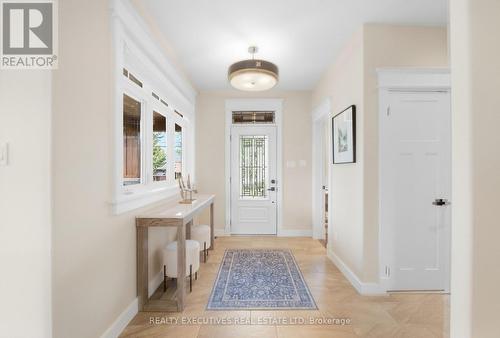 Foyer with Stunning Light Fixture - 534 St Lawrence Street, North Dundas, ON 