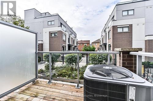 204 - 3058 Sixth Line, Oakville, ON 