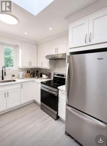 UPPER 758 BRADLEY AVENUE , London South, Ontario N6E 1J9 4