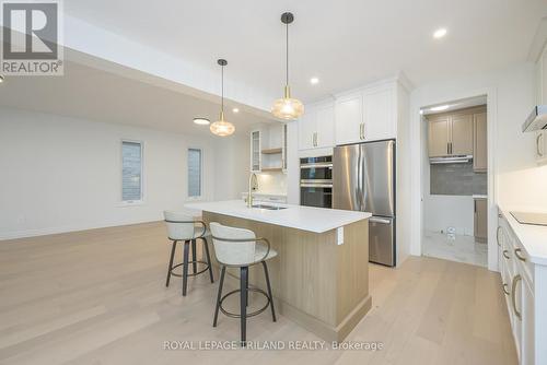 4211 Liberty Crossing, London South (South V), ON 