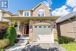 1352 WADEBRIDGE CRESCENT Oshawa, ON L1K 3B2