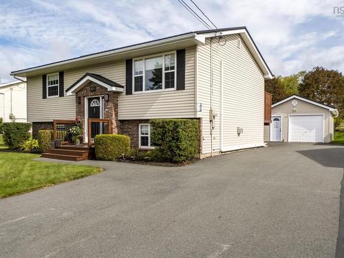 123 Lancaster Drive, Dartmouth, NS 