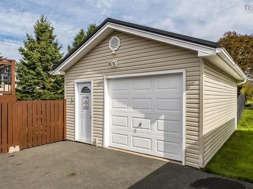 123 Lancaster Drive, Dartmouth, NS 