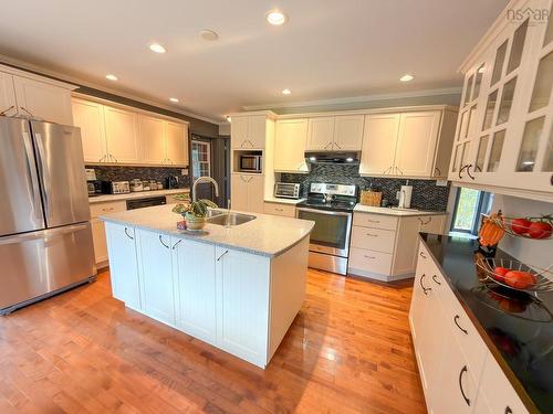 120 Dawson Heights, Pine Grove, NS 