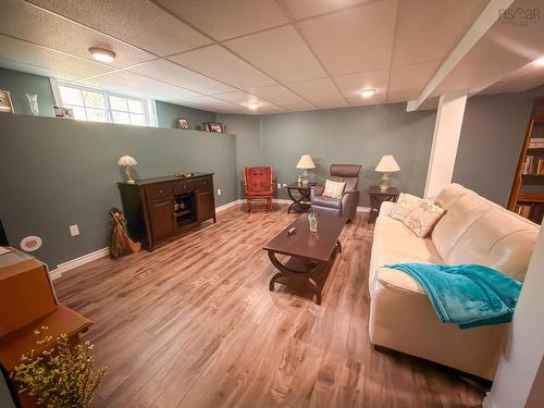 120 Dawson Heights, Pine Grove, NS 