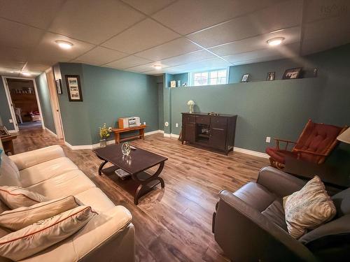 120 Dawson Heights, Pine Grove, NS 