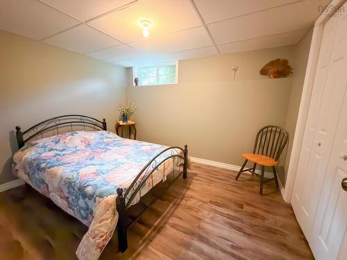 120 Dawson Heights, Pine Grove, NS 