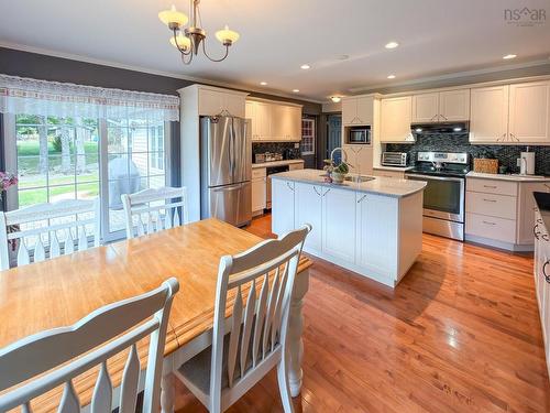 120 Dawson Heights, Pine Grove, NS 