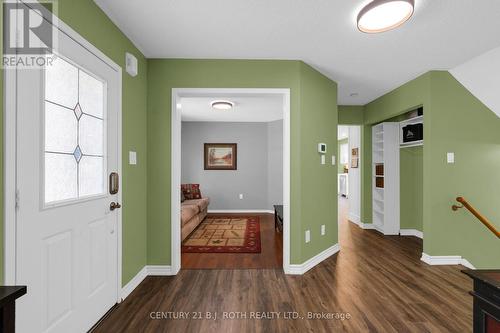 102 Holgate Street, Barrie, ON 