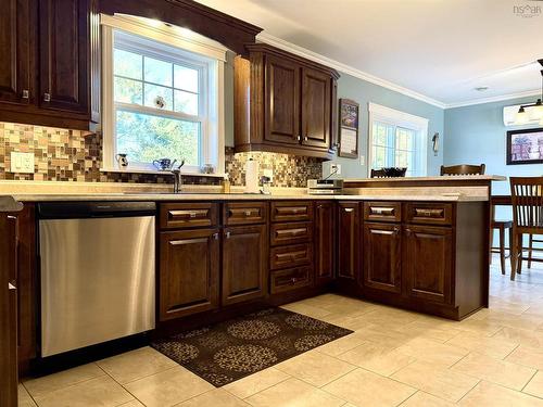 8 Fletcher Drive, Amherst, NS 
