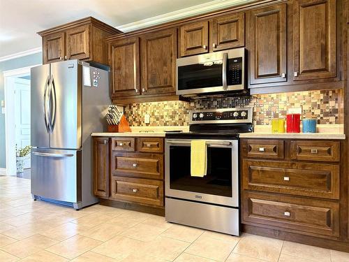 8 Fletcher Drive, Amherst, NS 