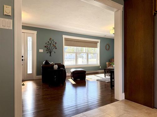 8 Fletcher Drive, Amherst, NS 