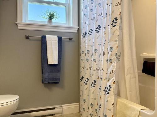 8 Fletcher Drive, Amherst, NS 