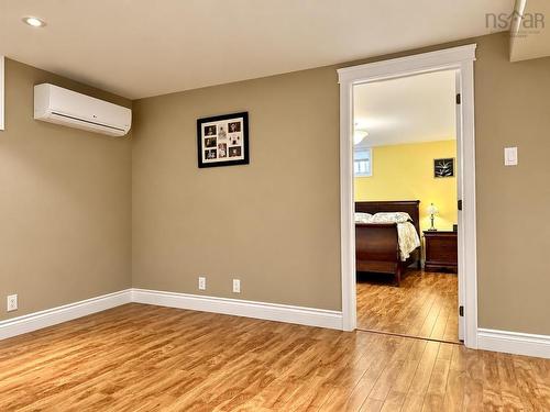 8 Fletcher Drive, Amherst, NS 