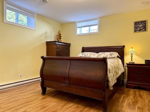 8 Fletcher Drive, Amherst, NS 