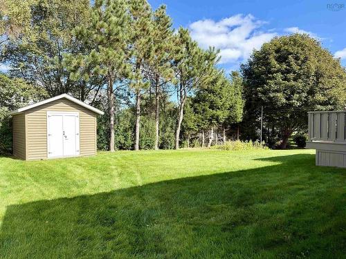 8 Fletcher Drive, Amherst, NS 