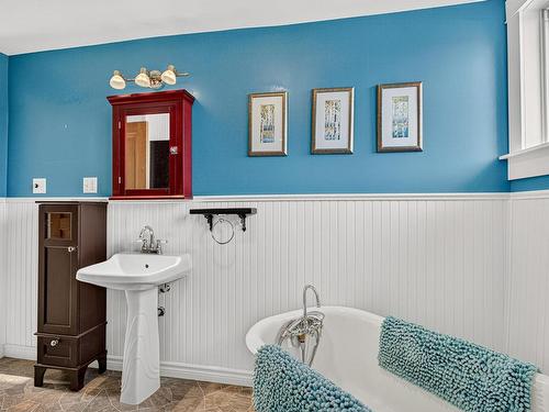 24 Mccormick'S Lane, Eastern Passage, NS 
