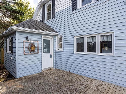 24 Mccormick'S Lane, Eastern Passage, NS 