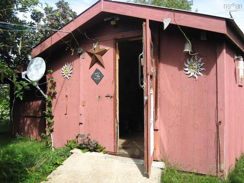 103 Highway 8, Milton, NS 