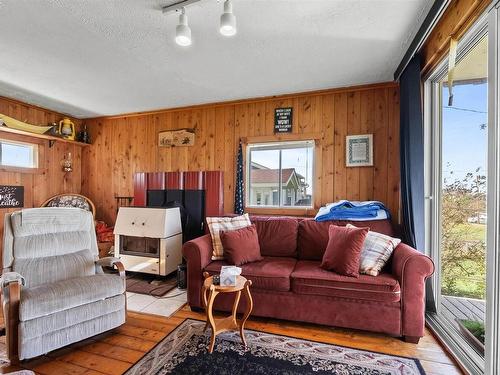 86 Red Cliff Drive, Seafoam, NS 