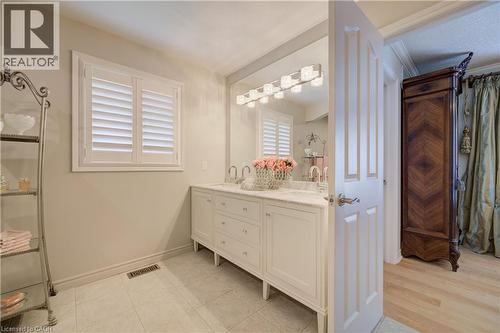 517 Starboard Crescent, Waterloo, ON 