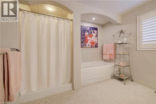 517 Starboard Crescent, Waterloo, ON 