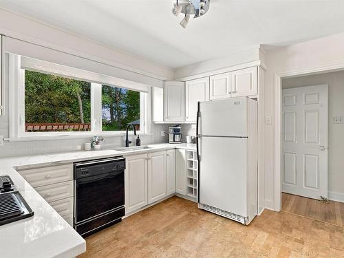 4 Fleming Drive, Halifax, NS 