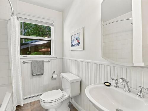 4 Fleming Drive, Halifax, NS 