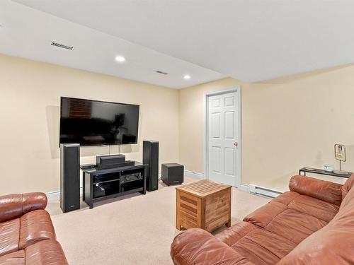 4 Fleming Drive, Halifax, NS 