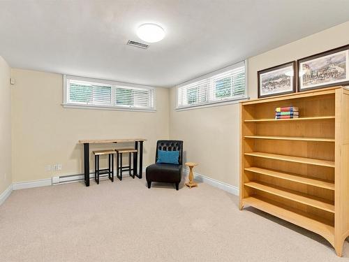 4 Fleming Drive, Halifax, NS 