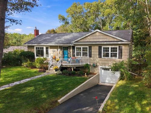 4 Fleming Drive, Halifax, NS 