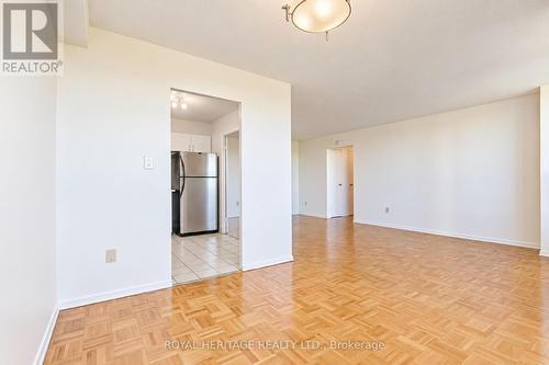 603 - 10 Edgecliff Golfway, Toronto, ON 