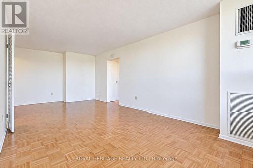 603 - 10 Edgecliff Golfway, Toronto, ON 