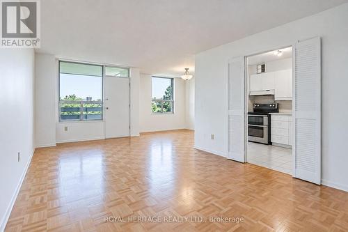 603 - 10 Edgecliff Golfway, Toronto, ON 