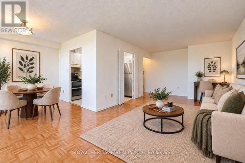 603 - 10 Edgecliff Golfway, Toronto, ON 