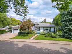 46 Queens Crescent Brandon, MB R7B 1E9